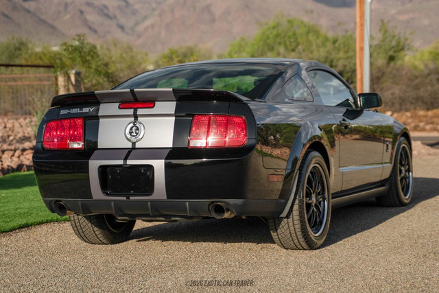Used 2007 Ford Mustang Shelby GT500 RWD image 8