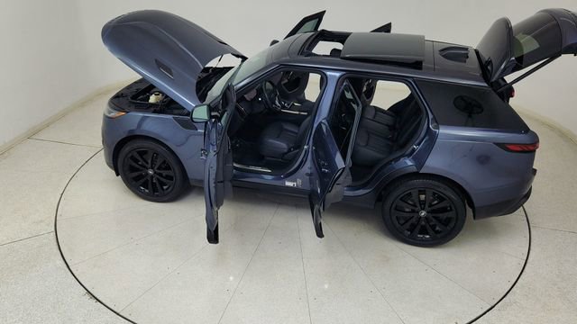 Used 2025 Land Rover Range Rover Sport SE image 89