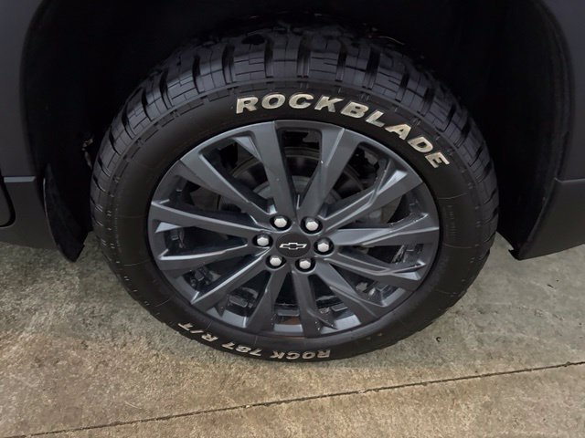 Used 2023 Chevrolet Traverse RS AWD/4WD image 8