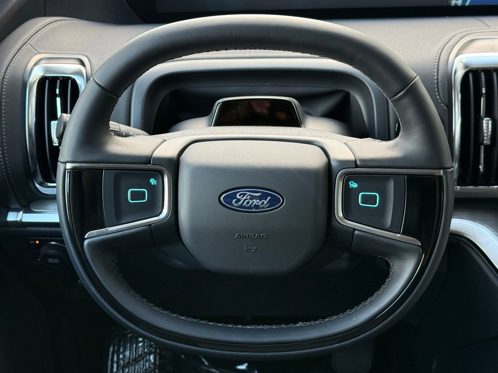 New 2026 Ford Expedition Max Platinum w/ Driver's Package image 35