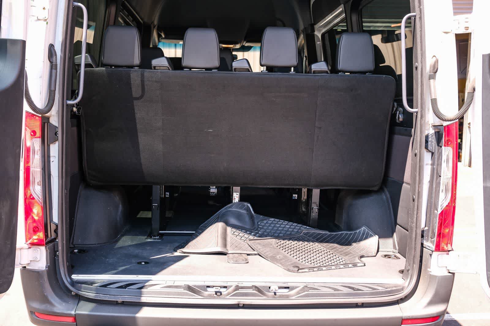 Used 2020 Mercedes-Benz Sprinter 2500 image 33