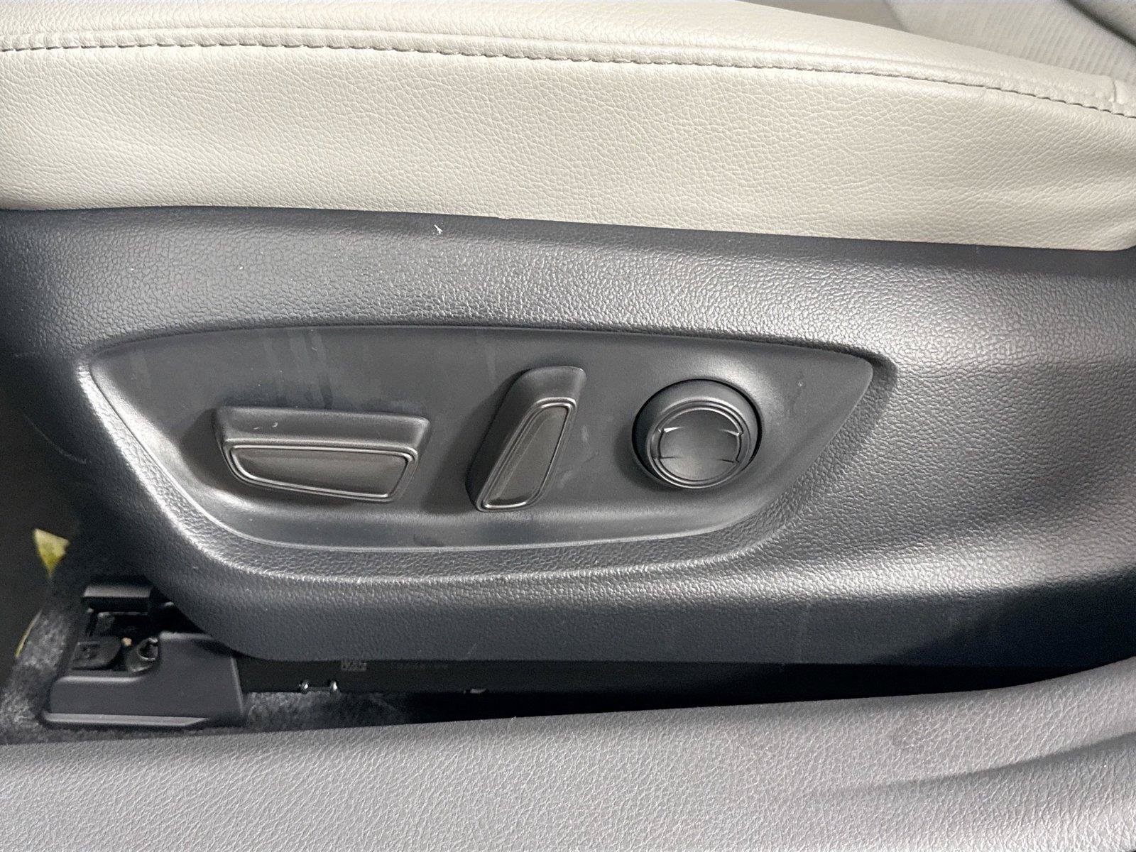 Certified 2023 Toyota Camry XSE FWD image 32