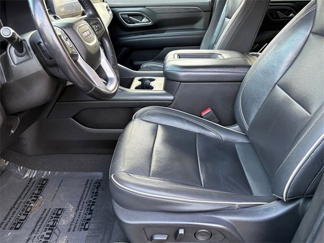 Used 2021 GMC Yukon XL SLT image 11