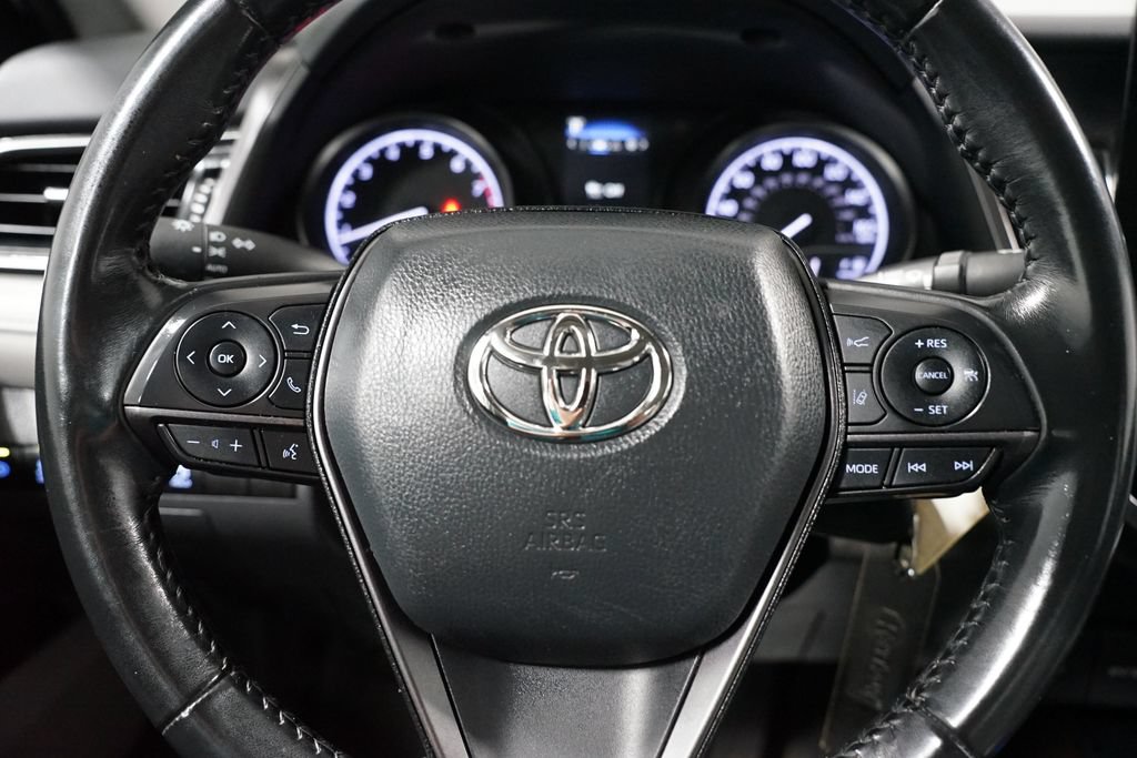 Used 2023 Toyota Camry SE FWD image 12