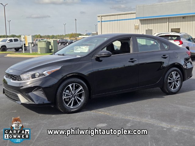 Used 2024 Kia Forte LXS FWD image 7