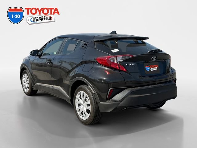 Used 2019 Toyota C-HR LE image 3