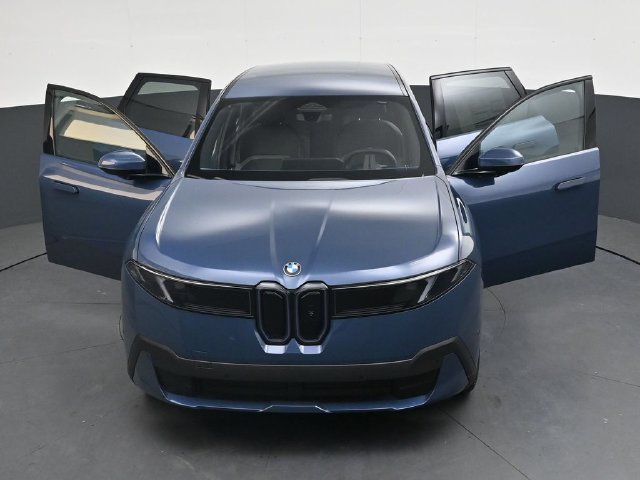 New 2027 BMW iX3 50 xDrive w/ Technology Package AWD/4WD image 39