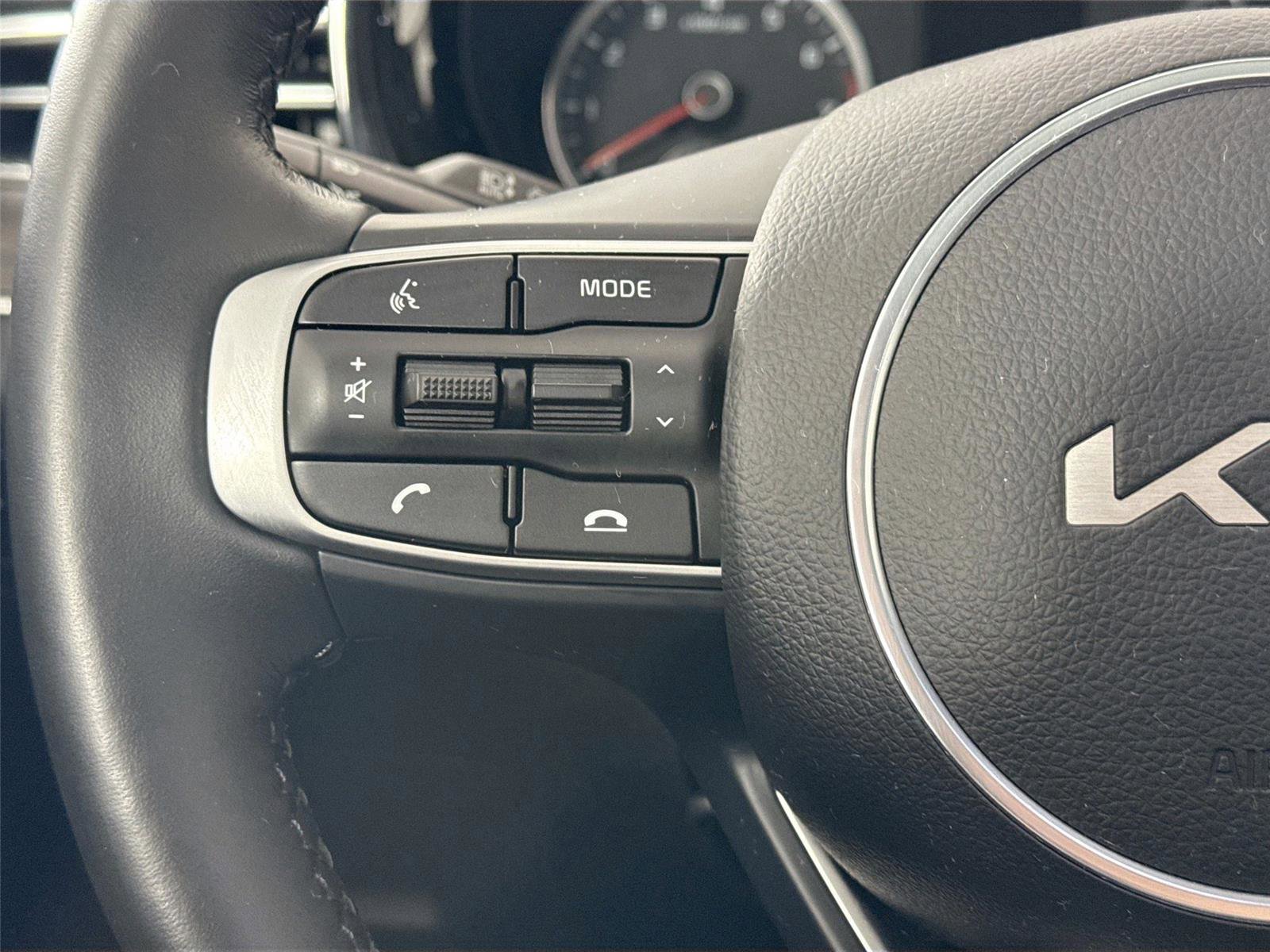 Used 2023 Kia K5 EX w/ EX Premium Package image 17