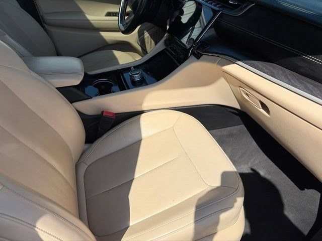 Used 2021 Jeep Grand Cherokee L Limited AWD/4WD image 42
