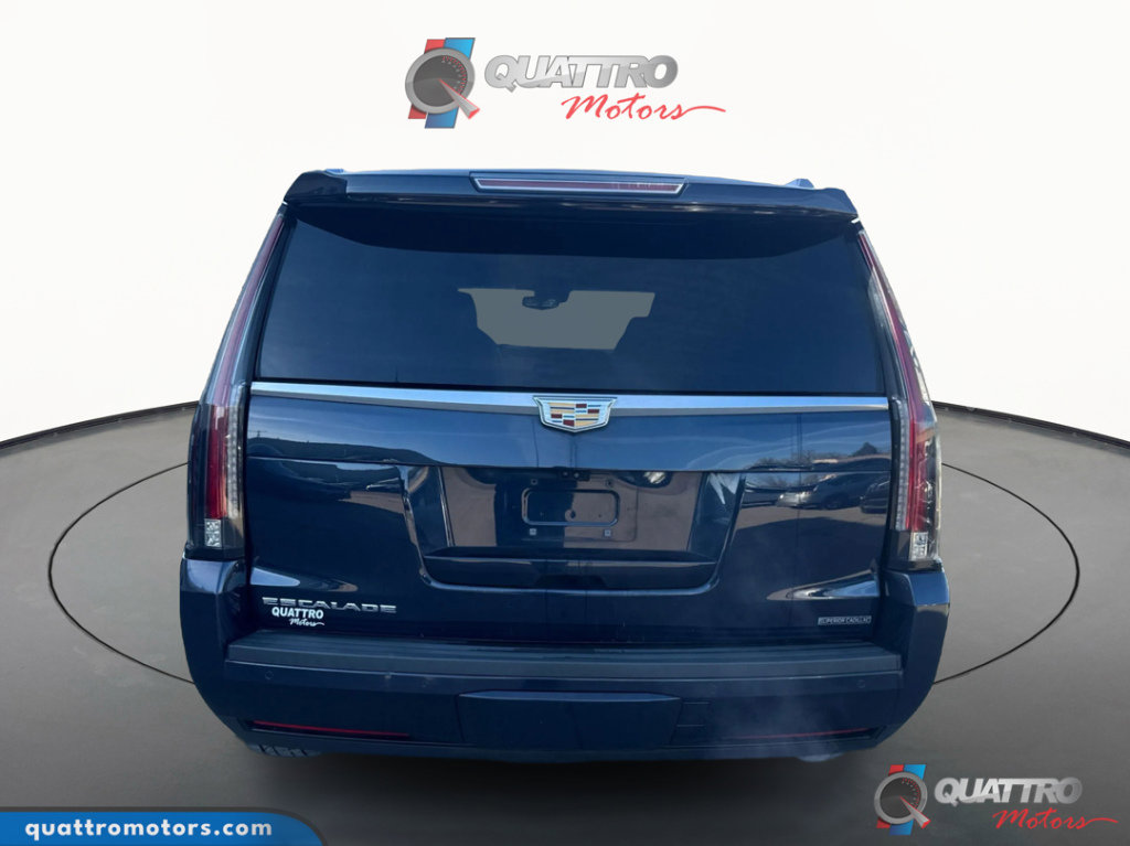 Used 2019 Cadillac Escalade Luxury image 4