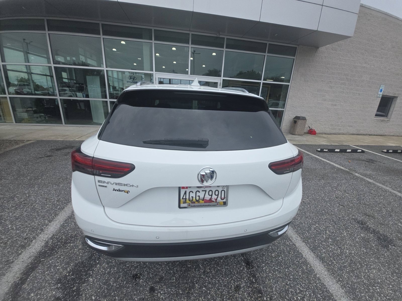 Used 2023 Buick Envision Essence AWD/4WD image 5