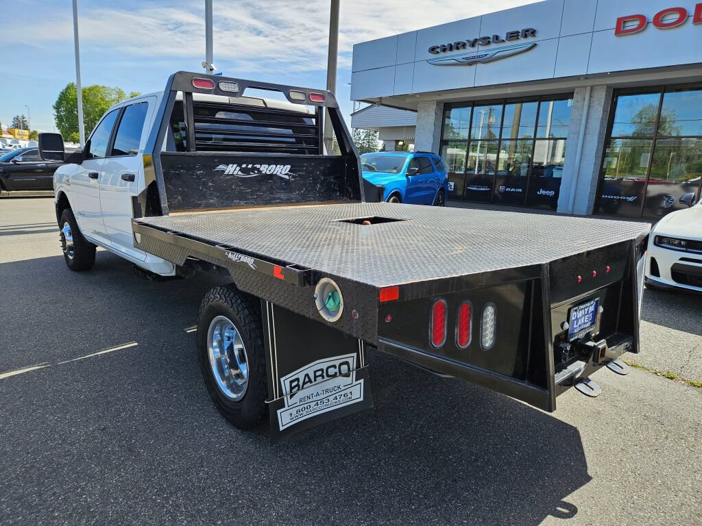 Used 2024 RAM 3500 SLT w/ Quick Order Package 2YG SLT AWD/4WD image 3