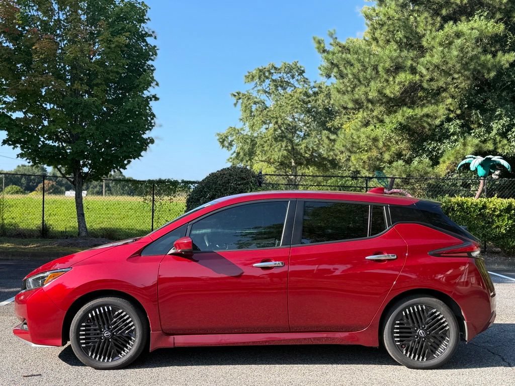 Used 2024 Nissan Leaf SV Plus FWD image 2