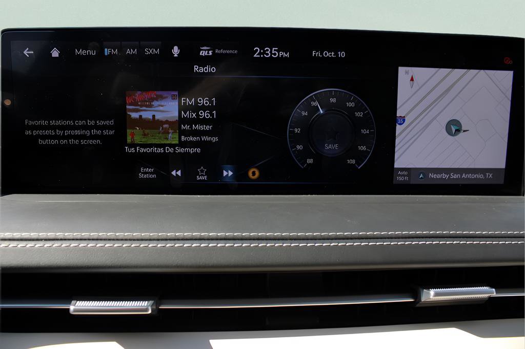 Used 2025 Genesis GV70 3.5T Sport w/ Sport Prestige Package AWD/4WD image 21