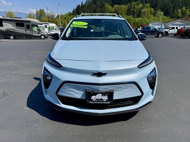 Used 2022 Chevrolet Bolt EUV Premier FWD image 2