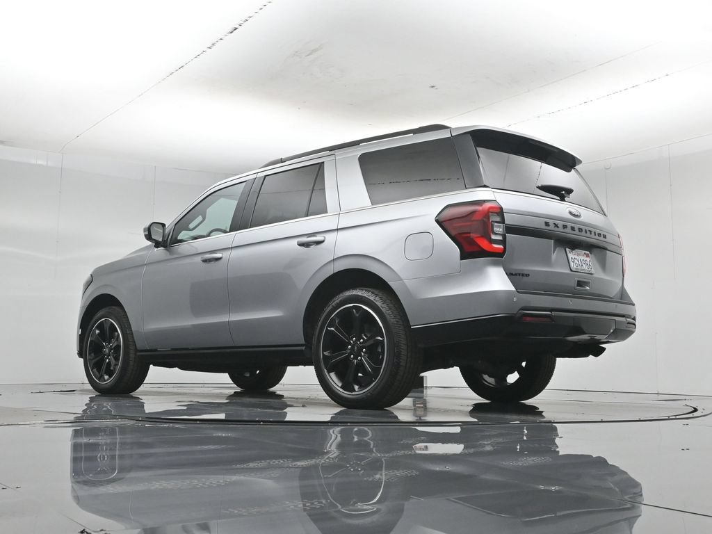 Certified 2023 Ford Expedition Limited AWD/4WD image 4