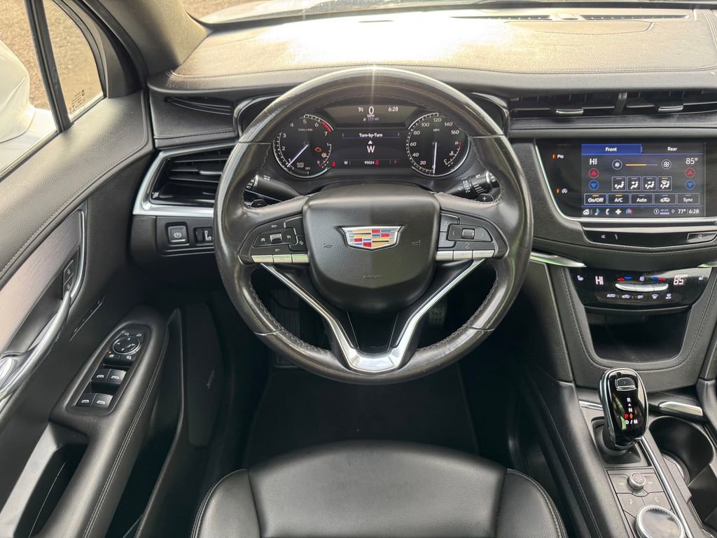 Used 2023 Cadillac XT6 Luxury FWD image 22