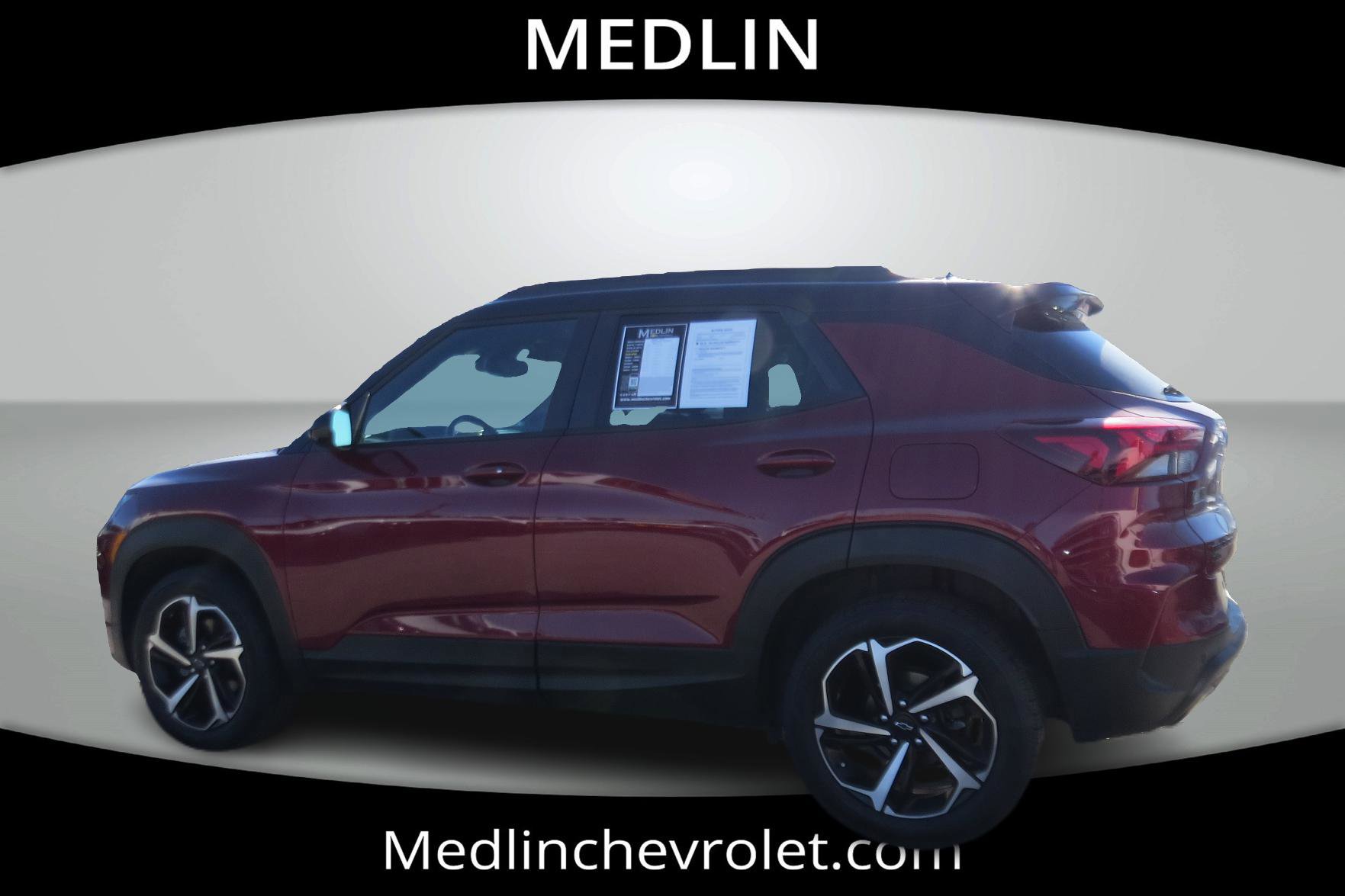 Used 2023 Chevrolet TrailBlazer RS w/ Sun and Liftgate Package image 6