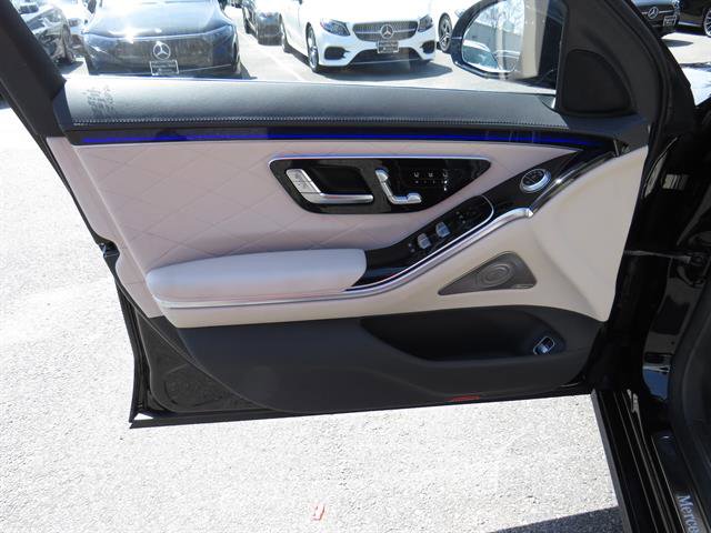 Used 2023 Mercedes-Benz S 580 4MATIC Sedan image 14
