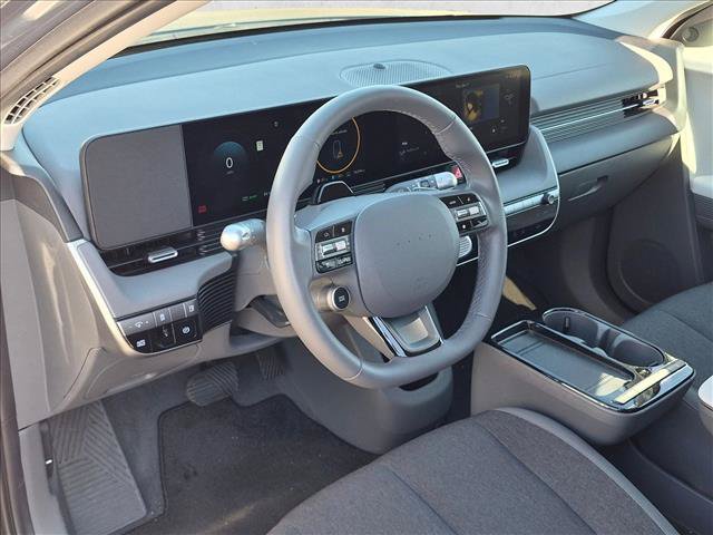 Used 2025 Hyundai Ioniq 5 SE RWD image 9