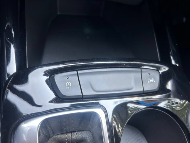 Certified 2026 Chevrolet Trax LT FWD image 25