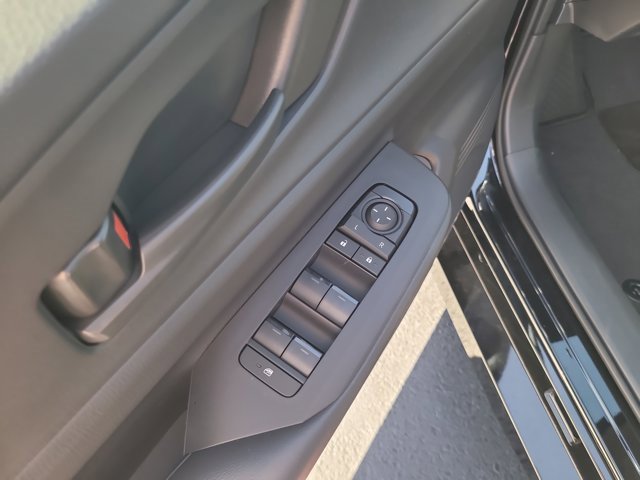 New 2026 Toyota Prius Plug-In Hybrid image 11