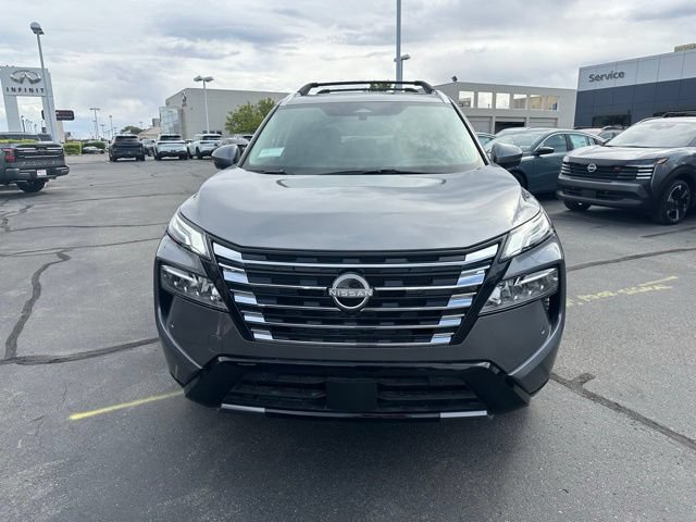 Used 2026 Nissan Rogue Platinum w/ Platinum Premium Package AWD/4WD image 4