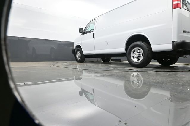 Used 2020 Chevrolet Express 2500 w/ Driver Convenience Package image 20