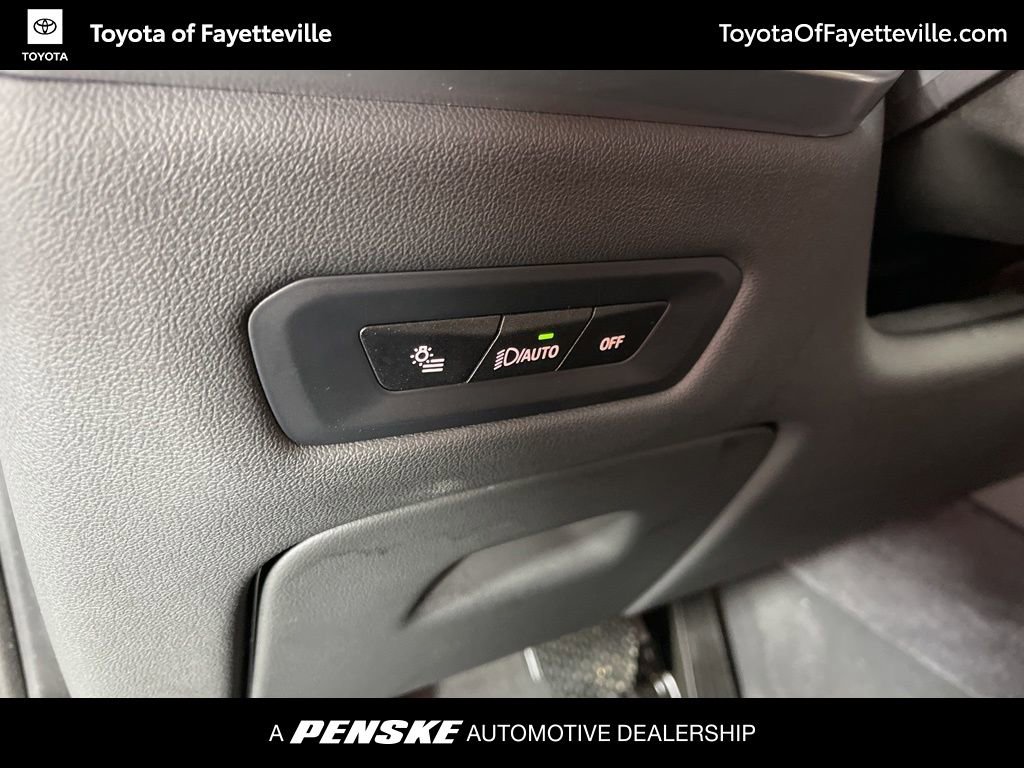 Used 2024 BMW X5 xDrive40i w/ Premium Package image 29