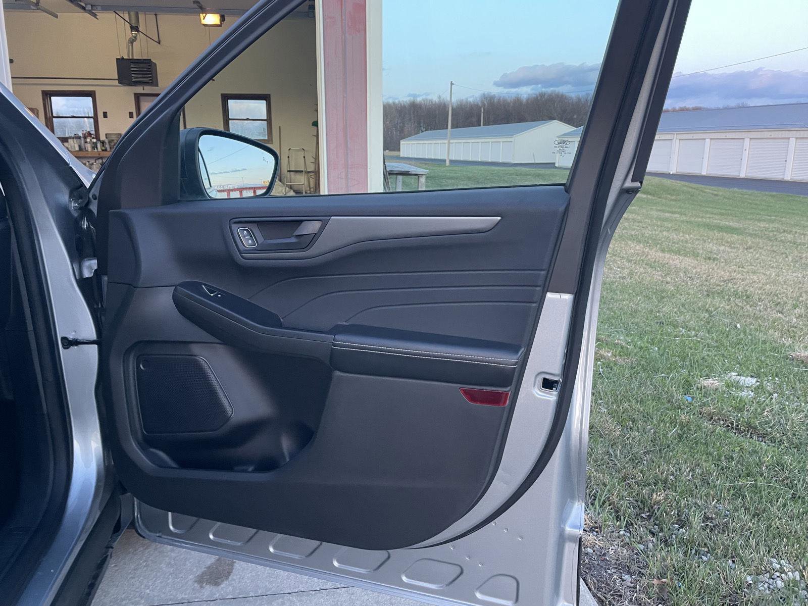 Used 2023 Ford Escape Active image 31