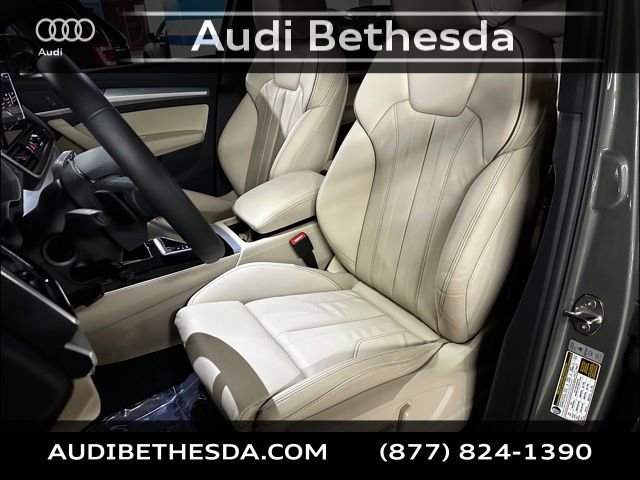 Certified 2025 Audi Q5 2.0T Premium w/ Convenience Plus Package image 25