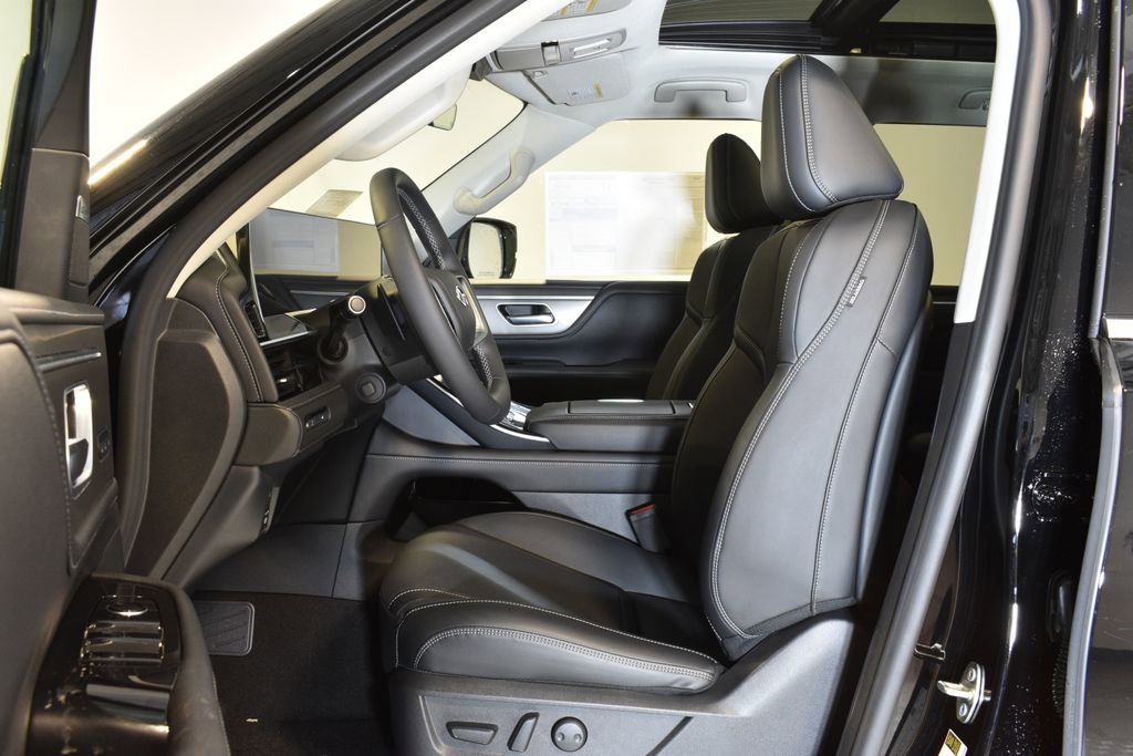 New 2026 INFINITI QX80 Pure w/ Cargo Package image 11