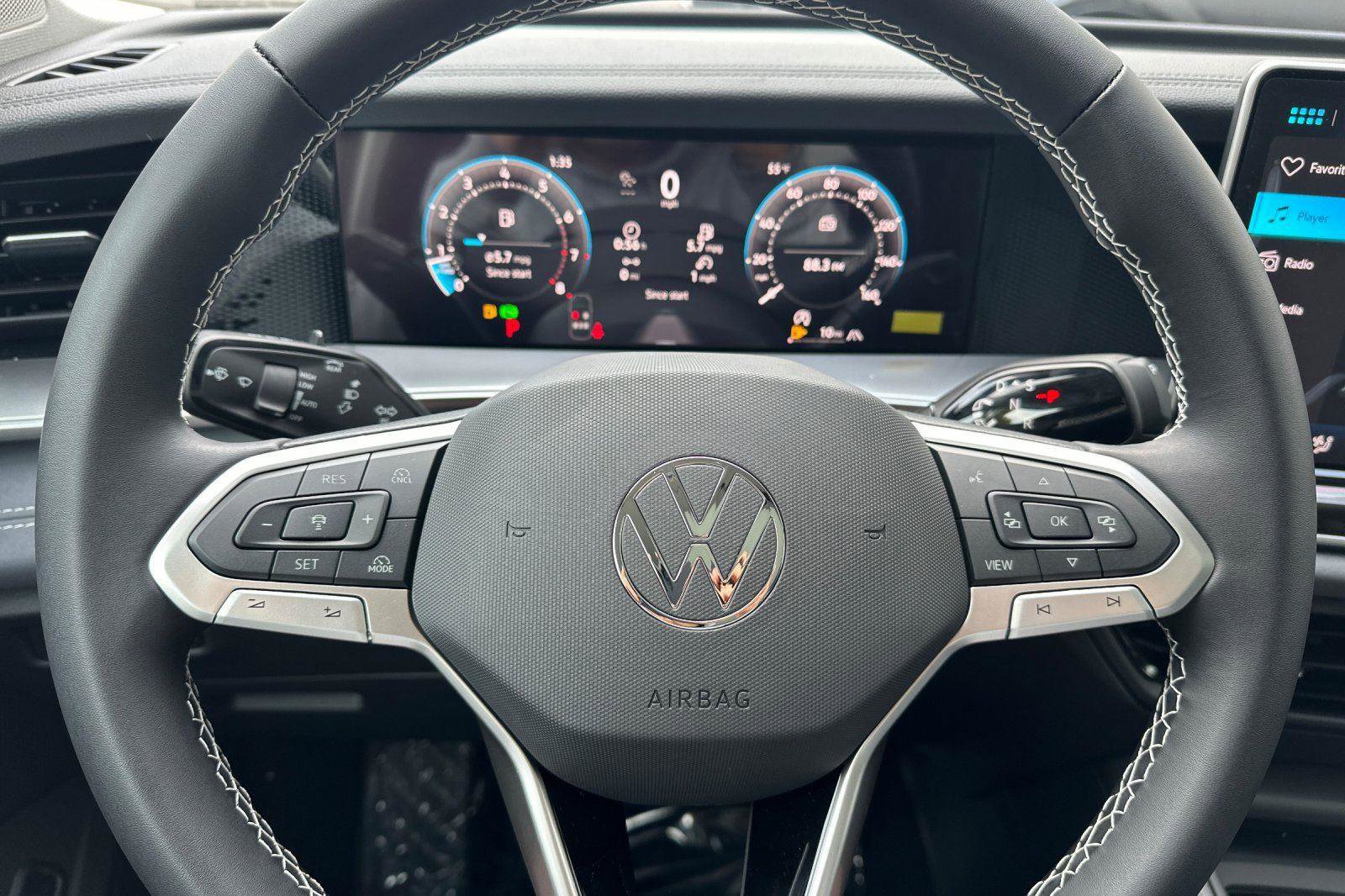 New 2026 Volkswagen Tiguan SE image 22