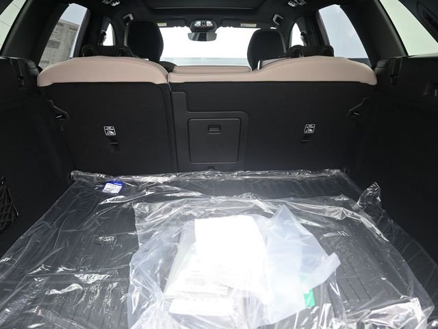 New 2026 Volvo XC60 T8 Plus w/ Protection Package Premier image 31