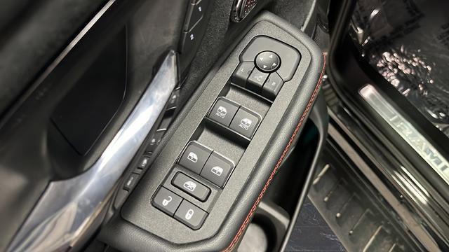Used 2025 RAM 1500 RHO w/ RHO Level 1 Equipment Group AWD/4WD image 21