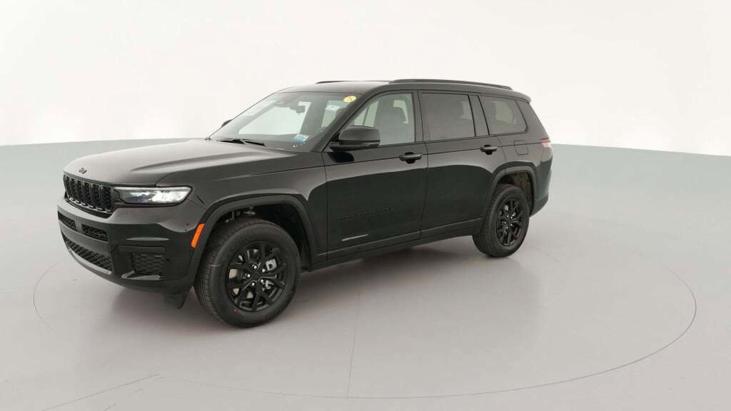 New 2025 Jeep Grand Cherokee L Laredo