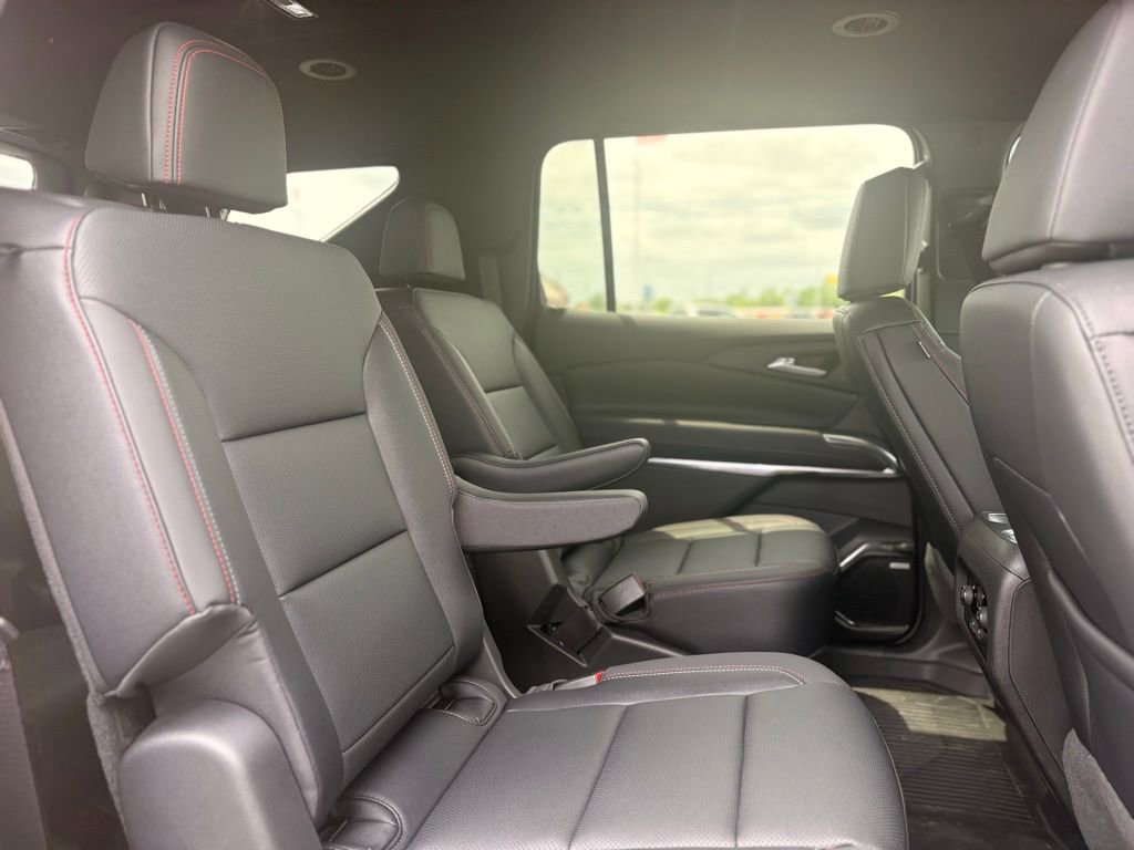 New 2026 Chevrolet Traverse Z71 w/ Enhanced Driving Package AWD/4WD image 15