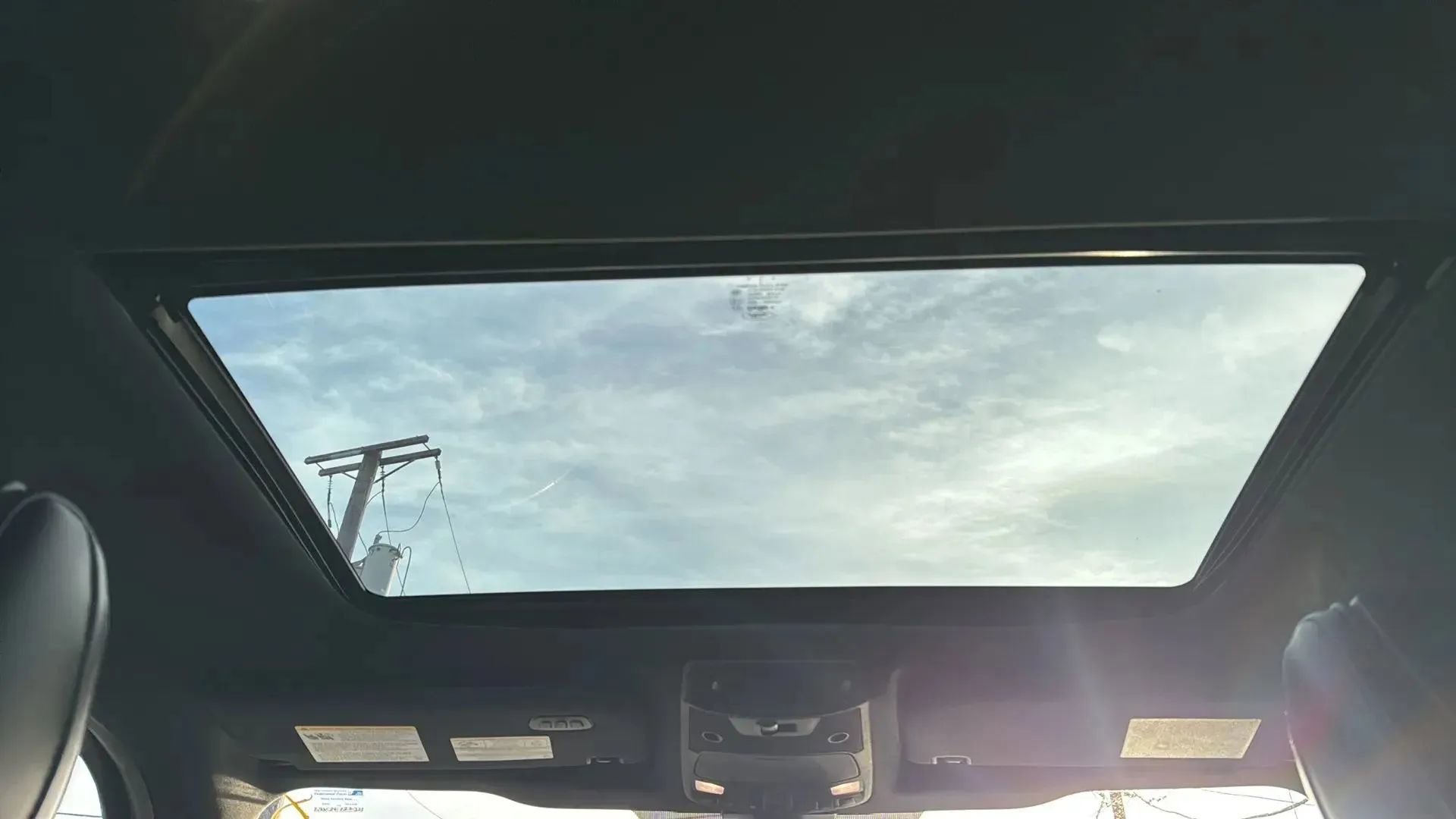 Used 2016 Ford F150 Platinum w/ Equipment Group 701A Luxury image 29