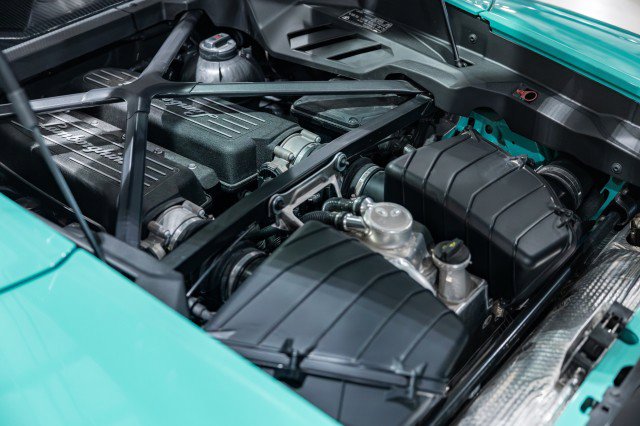 Used 2024 Lamborghini Huracan Tecnica image 13