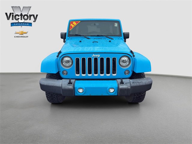 Used 2018 Jeep Wrangler Unlimited Sahara w/ Connectivity Group image 2