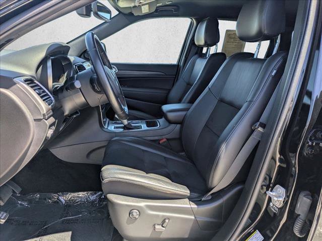 Used 2022 Jeep Grand Cherokee Laredo X RWD image 16