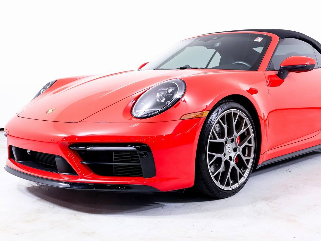 Certified 2024 Porsche 911 Carrera 4S AWD/4WD image 16