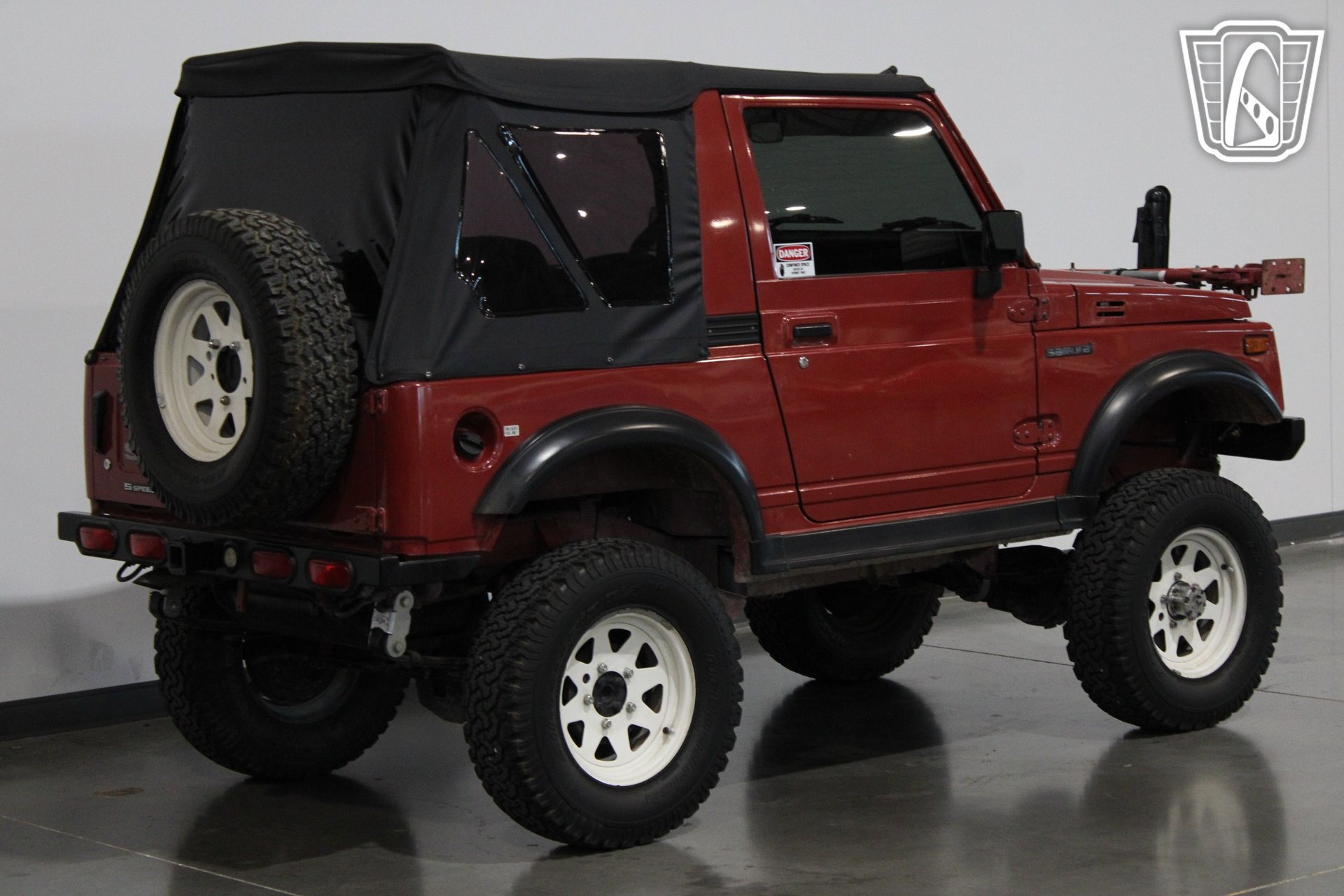 Used 1987 Suzuki Samurai 4WD Soft Top image 16