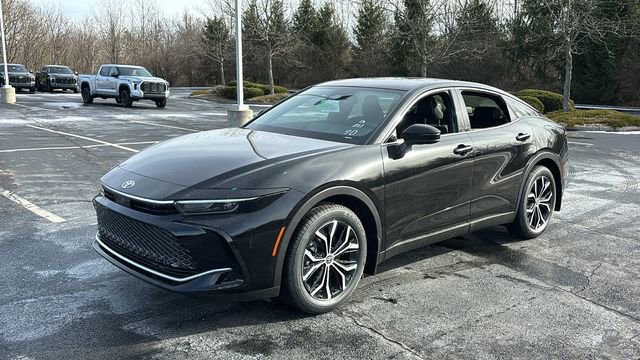 New 2026 Toyota Crown XLE image 2