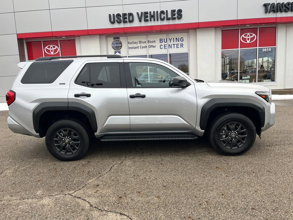 Certified 2025 Toyota 4Runner SR5 image 6