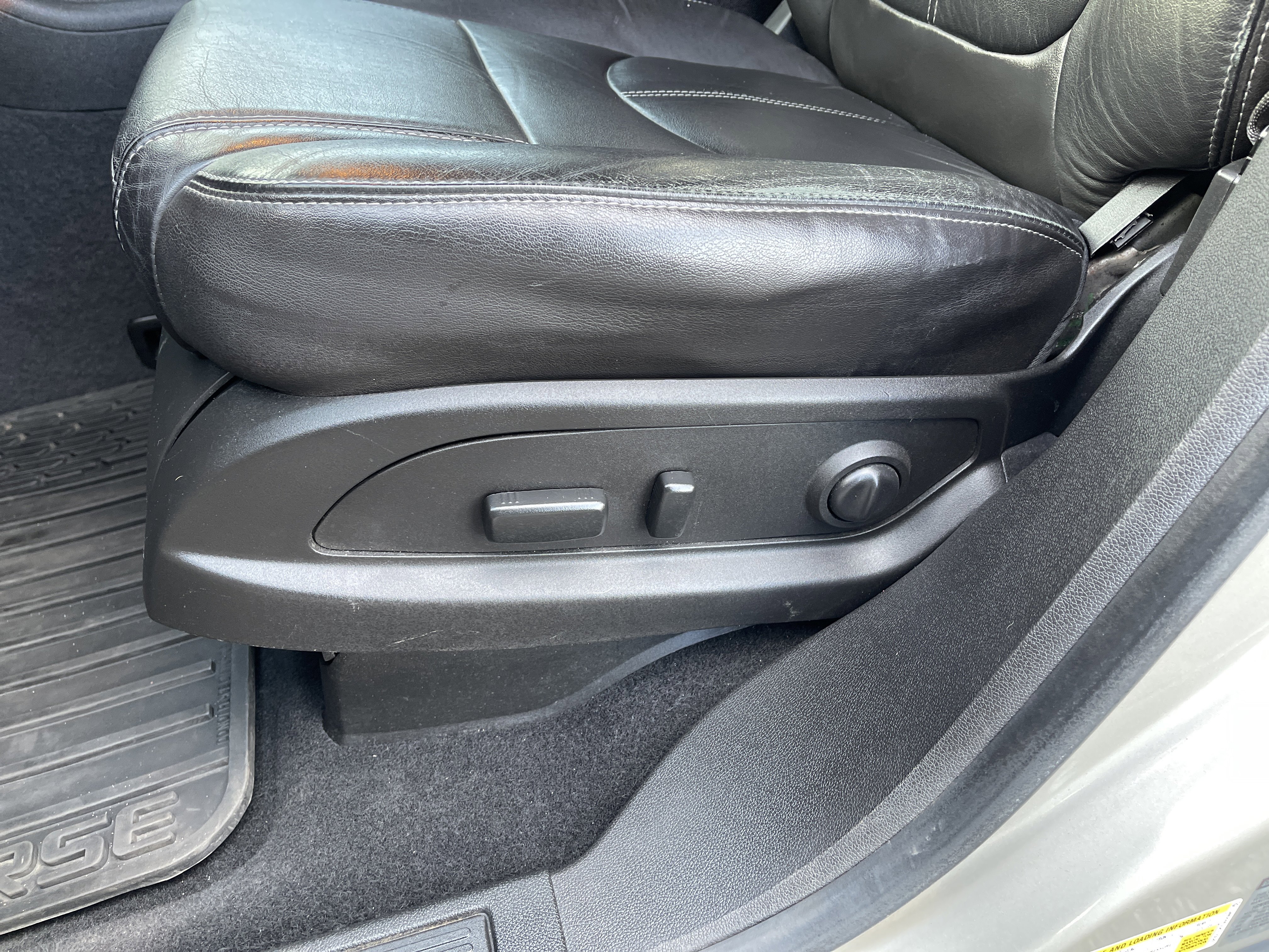 Used 2017 Chevrolet Traverse LT image 14