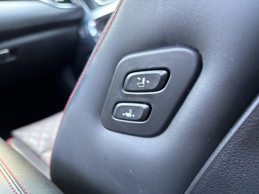 Used 2019 Genesis G70 3.3T Advanced w/ Sport Package image 12