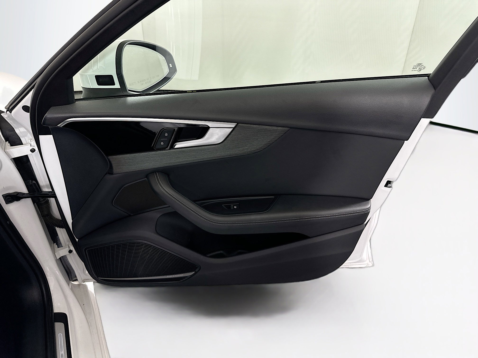 Used 2023 Audi A4 2.0T Premium Plus image 33