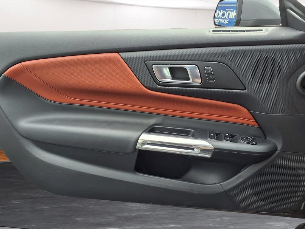 Used 2025 Ford Mustang Premium RWD image 19