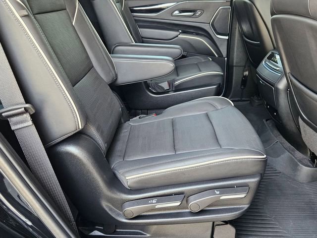 Certified 2024 Cadillac Escalade Sport w/ LPO, ONYX Package AWD/4WD image 29